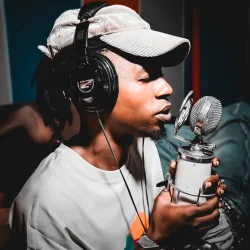 Midundo Basley Bway - Midundo Ya Uswazi (Live) (feat. DJ K2) - Wawacité