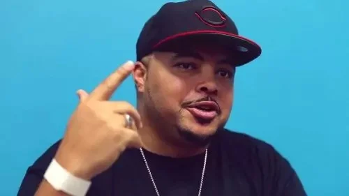 Bizzle & God Over Money - Real Ones (feat. Bumps Inf & A.I. The Anomaly)