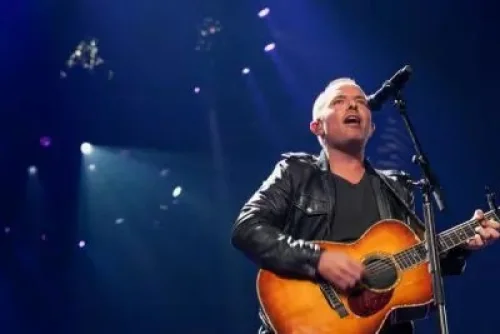 Chris Tomlin - Hope Of Isreal