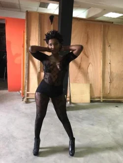 Ebony - Shades