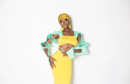 Efya - Pricelezz (feat. Mugeez)