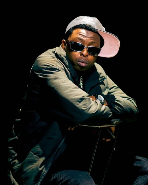 Emba Botion - Sitaki Mapenzi (feat. Young Lunya)