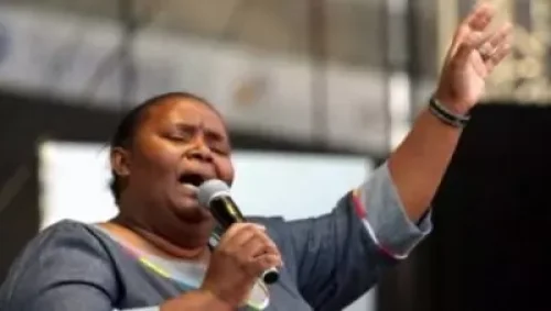 Hlengiwe Mhlaba - Let Your Living Waters