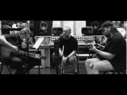 Hulvey - Heaven Up Above