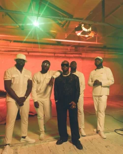 King Promise - Slow Down (Acoustic Session) (feat. The Compozers)