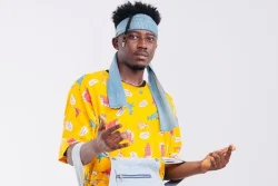 Kwesi Slay - Pop Smoke (Dior Freestyle)