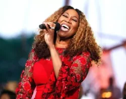 Le'Andria Johnson - Better Days