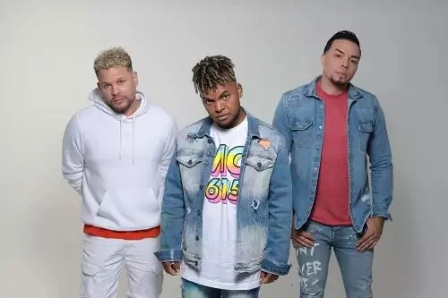 Redimi2 - Lucas 23:32 (feat. Alex Zurdo & Funky)