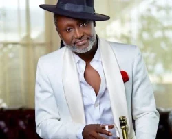 Reggie Rockstone - Billionaire In Spirit (Shatta Wale Diss)