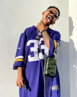 Rosa Ree - Young And Happy