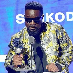 Sarkodie - Baby (feat. Mugeez)