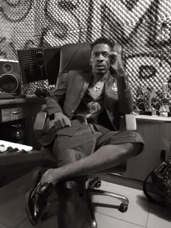 Shatta Wale - All Eyes On Me