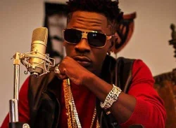 Shatta Wale - Head Blow