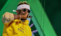 Shatta Wale - Sell Out
