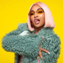 Shenseea - Dolly