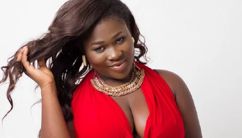 Sista Afia - Champion Atta (feat. Lil Win)