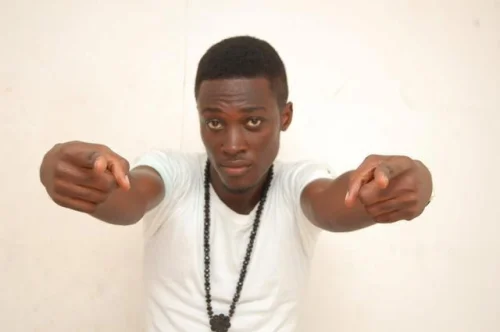 StoneBwoy - People Dont Know (Dancehall) (feat. Vybrant Faya)
