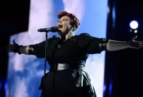 Tamela Mann - Take Me To The King
