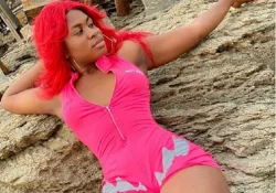 Yaa Jackson - Under Ocean | Ndwomafie.Net